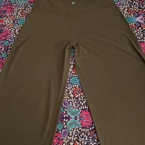 Athleta Elation Wide Leg Pants - Large